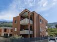 Podstrana, Split, Overnatting 24380 - Leiligheter med en rullesteinstrand.