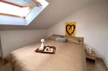 Apartmani uz more Supetarska Draga - Gonar, Rab - 24383