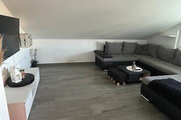 Apartmani uz more Supetarska Draga - Gonar, Rab - 24383