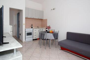 Apartmanok parkolóhellyel Nin, Zadar - 24385