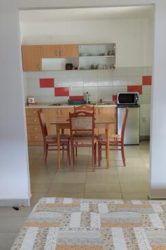 Karlobag, Kjøkken i overnattingstype studio-apartment, WiFi.