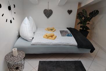 Rijeka, Camera di soggiorno nell'alloggi del tipo studio-apartment, condizionatore disponibile e WiFi.