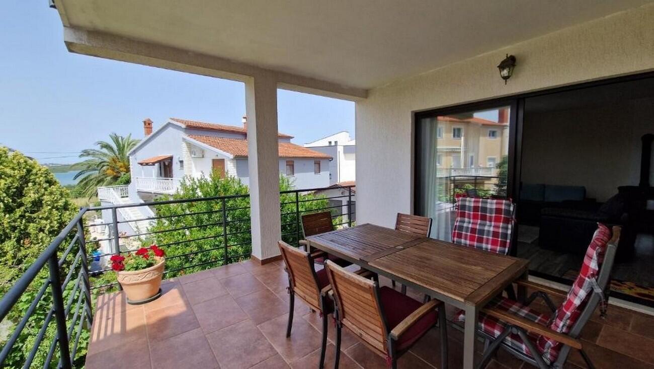 Háromszobás apartman Medulin (A-24398-a)