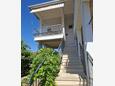 Trogir, Trogir, Objekt 24405 - Apartmaji v bližini morja s prodnato plažo.