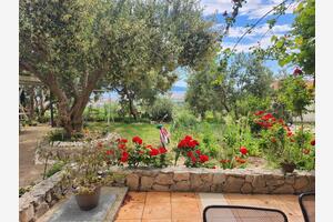 Appartements avec parking Kastel Stari, Kastela - 24406