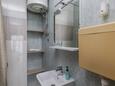 Brela, Kupaonica u smještaju tipa studio-apartment, WiFi.