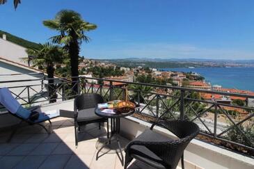 Apartments with parking space Opatija - 24419