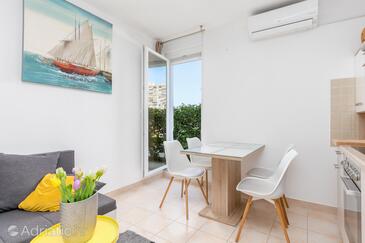 Апартаменты с парковкой Сплит - Split - 24426