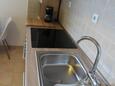 Split, Küche in folgender Unterkunftsart apartment, Klimaanlage vorhanden und WiFi.