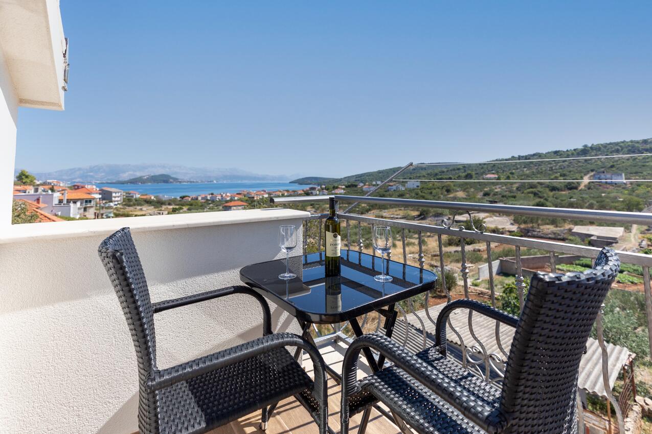 Casa vacanze con parcheggio Slatine, Bua - Čiovo - 24437