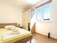 Slatine, Chambre 3 dans l’hébergement en type house, climatisation disponible et WiFi.
