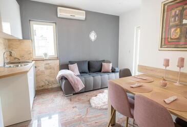 Apartmány s internetem Makarská - Makarska - 24438