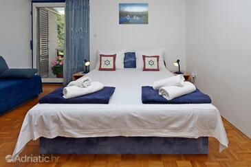 Apartmaji s parkingom Selce, Crikvenica - 24439