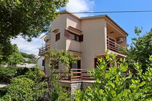 Appartamenti con parcheggio Selce, Cirquenizza - Crikvenica - 24439