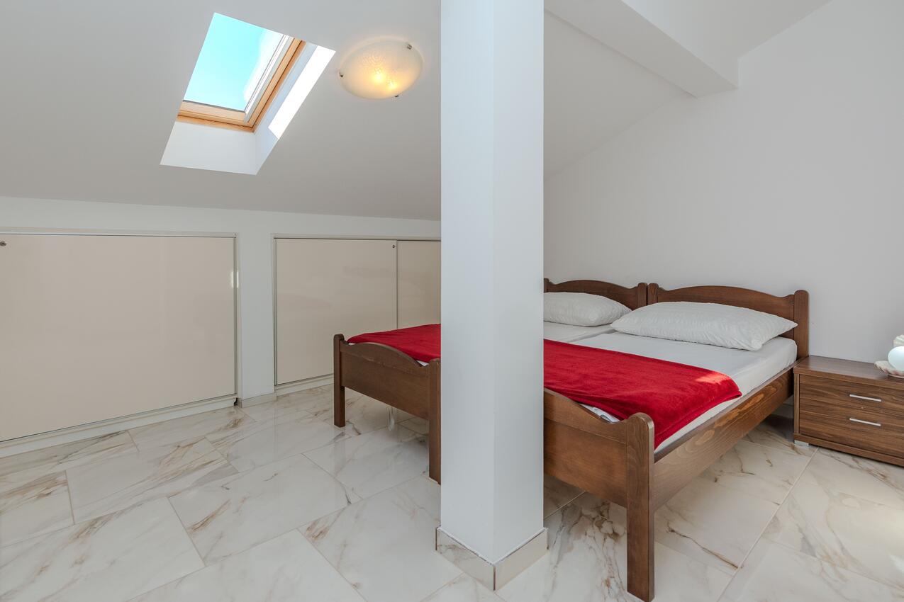 Appartamenti con parcheggio Zaton, Zara - Zadar - 24445