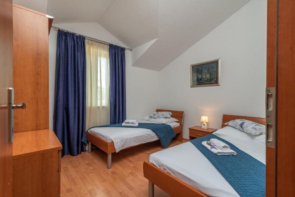 Apartamente cu piscină Seget Vranjica, Trogir - 24447