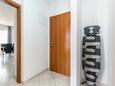Seget Vranjica, Korridor i overnattingstype apartment, WiFi.
