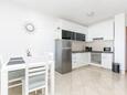 Seget Vranjica, Кухня в размещении типа apartment, WiFi.