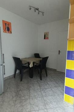 Zaton, Spisestue i overnattingstype apartment, WiFi.