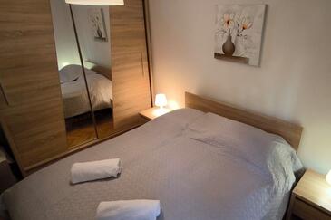 Apartmanok a tenger mellett Stomorska, Solta - 24449