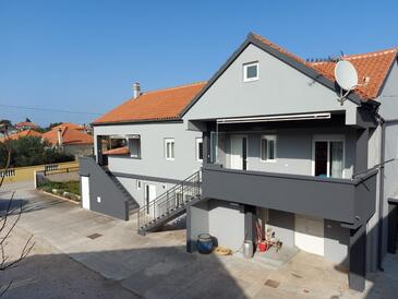 Bibinje, Zadar, Objekt 24451 - Ubytování s oblázkovou pláží.