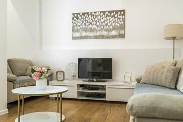 Hiša za počitek ob morju Šibenik - 24452