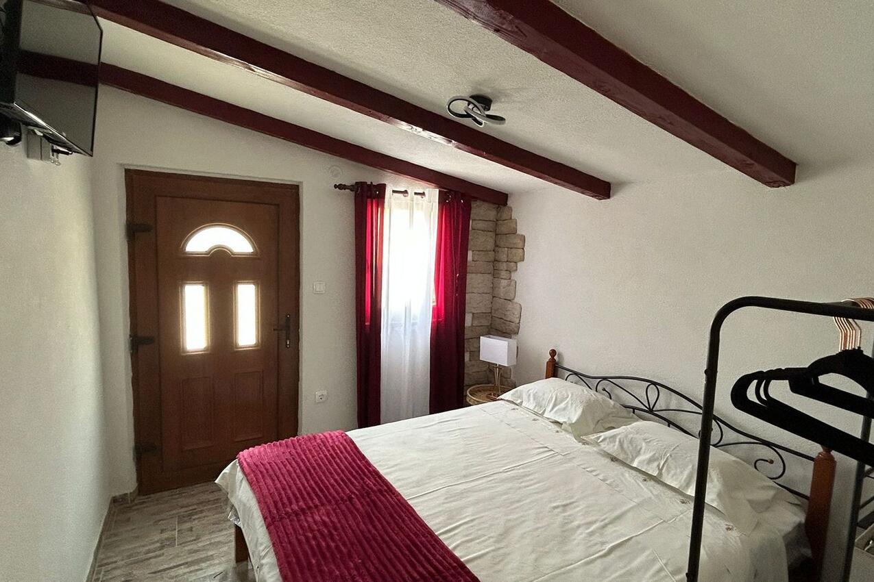 Casa con piscina per famiglia Okrug Gornji, Bua - Čiovo - 24460