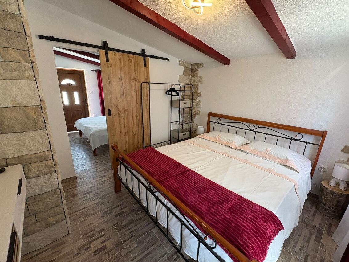 Casa con piscina per famiglia Okrug Gornji, Bua - Čiovo - 24460
