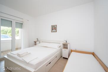 Apartments by the sea Pag - 24467