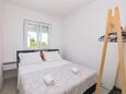 Rogoznica, Spavaća soba u smještaju tipa studio-apartment, WiFi.