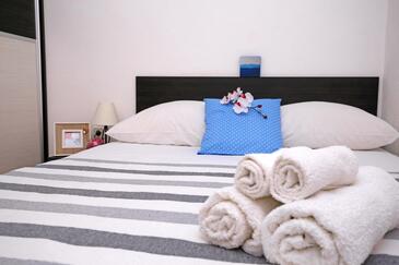 Apartmanok parkolóhellyel Kastel Stari, Kastela - 24469