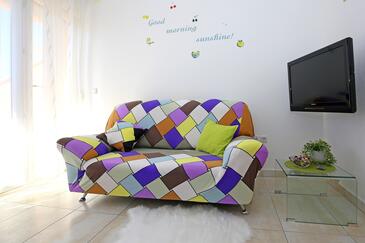 Apartmanok parkolóhellyel Kastel Stari, Kastela - 24469