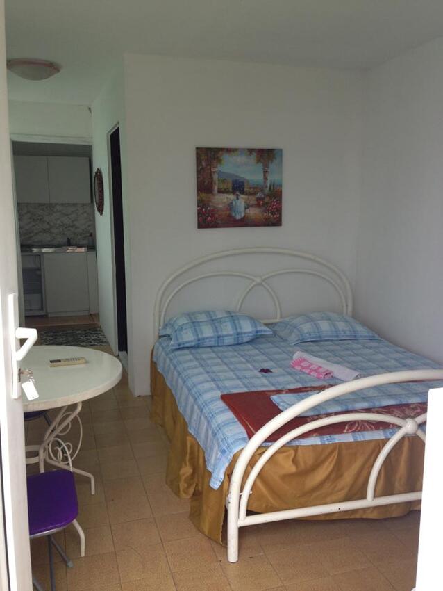 Apartments with WiFi Crikvenica - 24475
