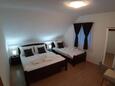 Rakovica, Sypialnia 2 w zakwaterowaniu typu apartment, zwierzęta domowe są dozwolone i WiFi.