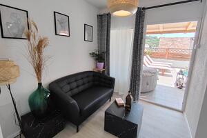 One bedroom apartment Hvar (A-24484-b)
