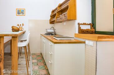 Lejlighedens parkeringsplads Konjevrate, Krka - 24487