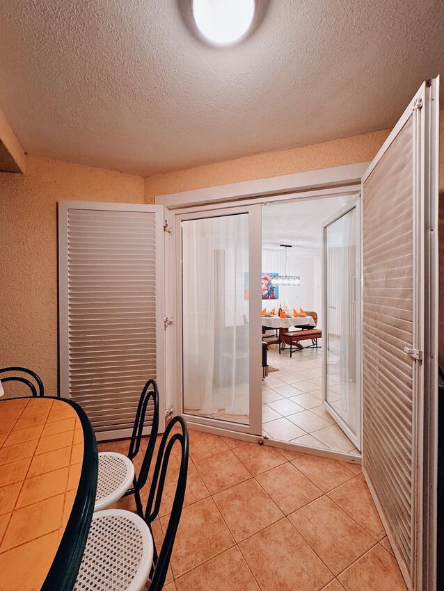 Appartamenti con parcheggio Porto Fontana - Vantačići, Veglia - Krk - 24504