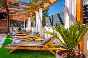 Apartmanok parkolóhellyel Vir - 24513