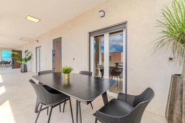 Apartments by the sea Sukošan, Zadar - 24518