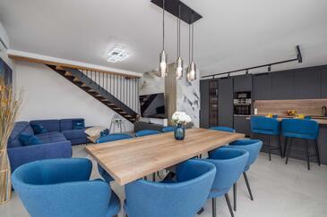 Nyaralóház medencével Vrbnik, Krk - 24519