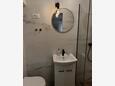 Komiža, Bagno nell'alloggi del tipo room, WiFi.