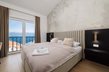 Ferienhaus mit Pool Vrbnik, Krk - 24526