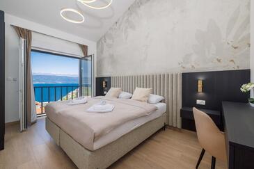 Ferienhaus mit Pool Vrbnik, Krk - 24526