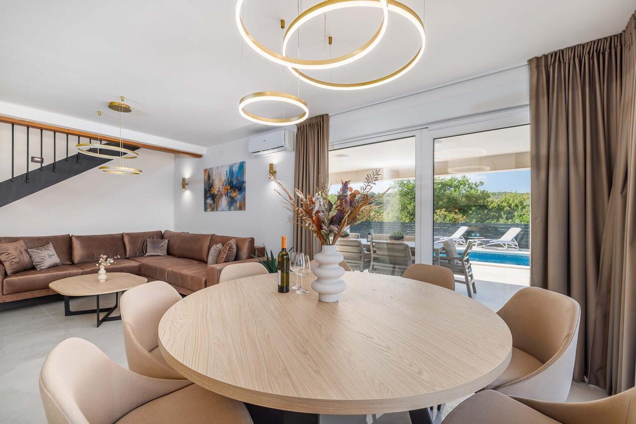 Holiday house with a swimming pool Vrbnik, Krk - 24526