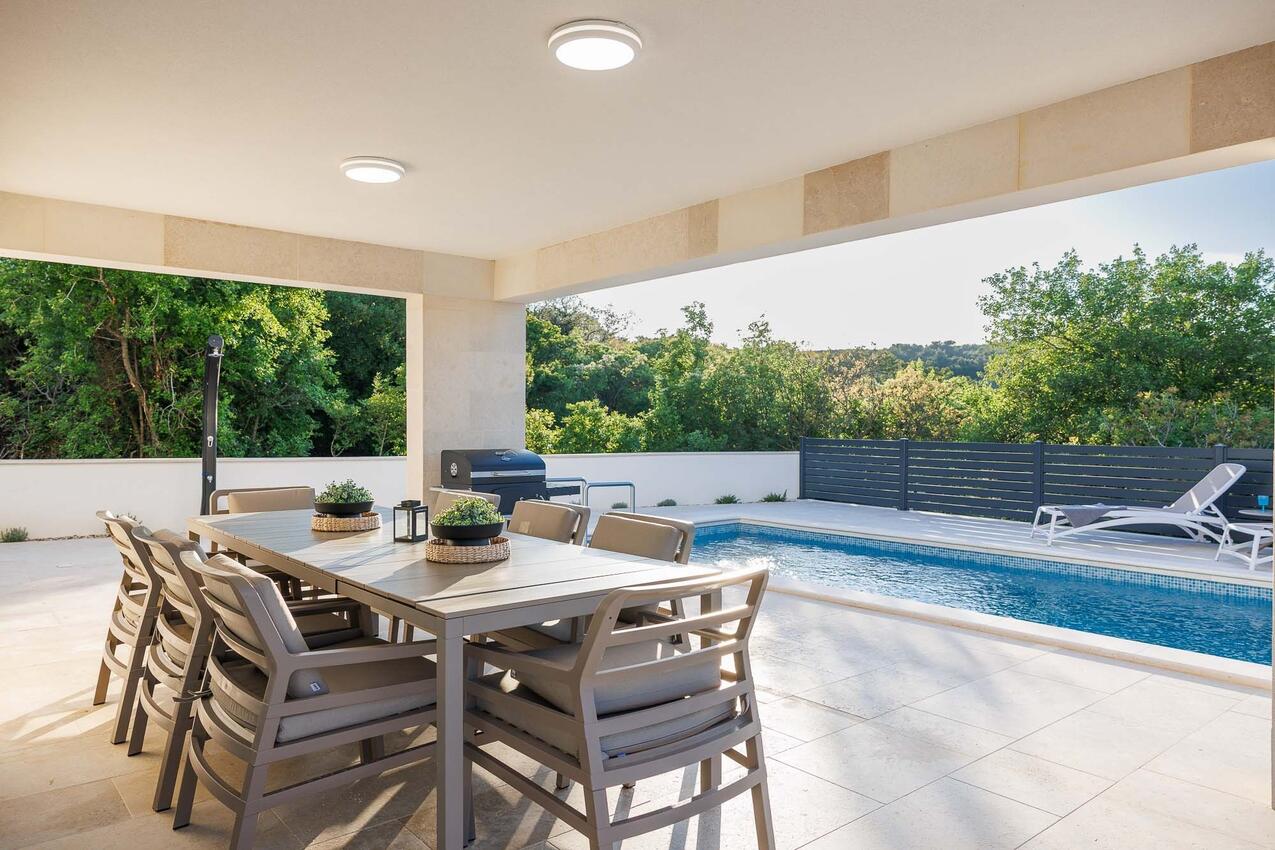 Nyaralóház medencével Vrbnik, Krk - 24526