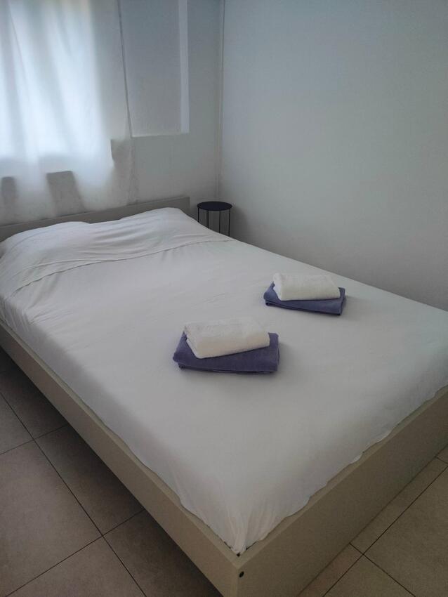 Апартаменты с парковкой Собра - Sobra, Мльет - Mljet - 24530