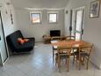 Grebaštica, Jídelna v ubytování typu apartment, WiFi.