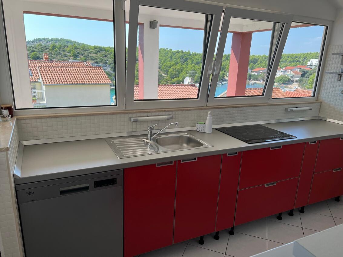 Appartamenti accanto al mare Grebastica, Sebenico - Šibenik - 24533