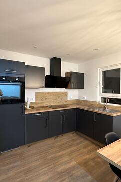 Apartmanok és szobák parkolóhellyel Starigrad, Paklenica - 24535