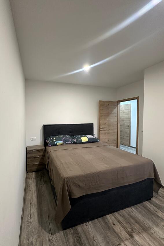 Апартаменты и комнаты с парковкой Стариград - Starigrad, Пакленица - Paklenica - 24535